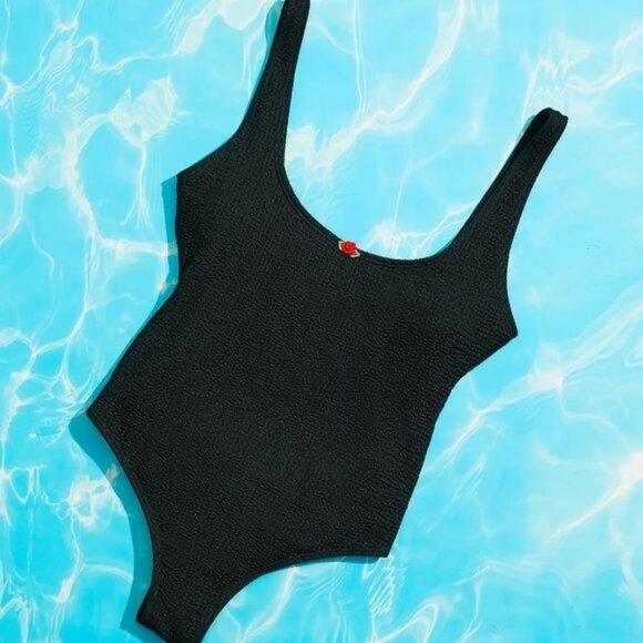 BETSEY JOHNSON SCRUNCH BRUNCH ONE PIECE SWIMSUIT - Picture 3 of 8